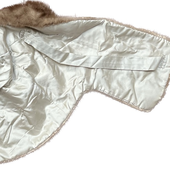 CANADA Majestic MINK Fur Stole by YORK FURS Toronto - Palomino Light Beige. - Picture 11 of 13